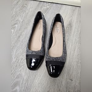 Clarks juliet monte Black and Gray Flats. Not worn